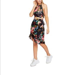Free People Womens 2 Piece Set Floral Wrap Skirt and Halter Top Size Medium